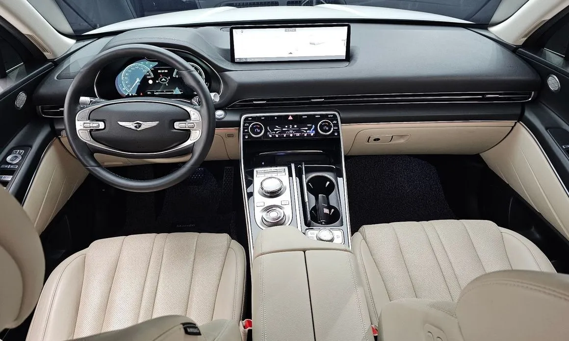 Genesis GV80 — фото 10