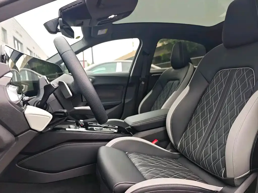 Audi A5L Sportback — фото 2