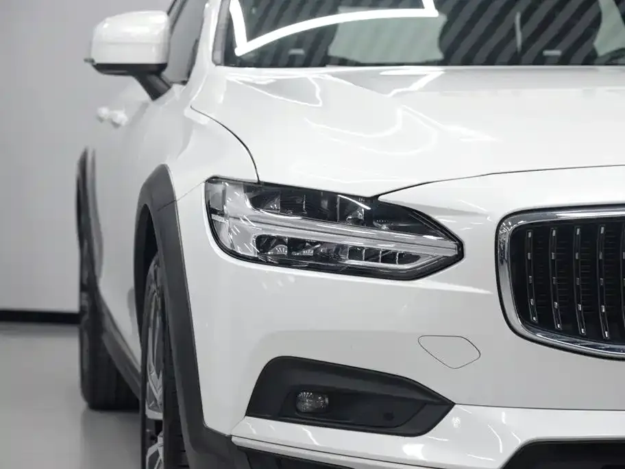Volvo V90 — фото 3
