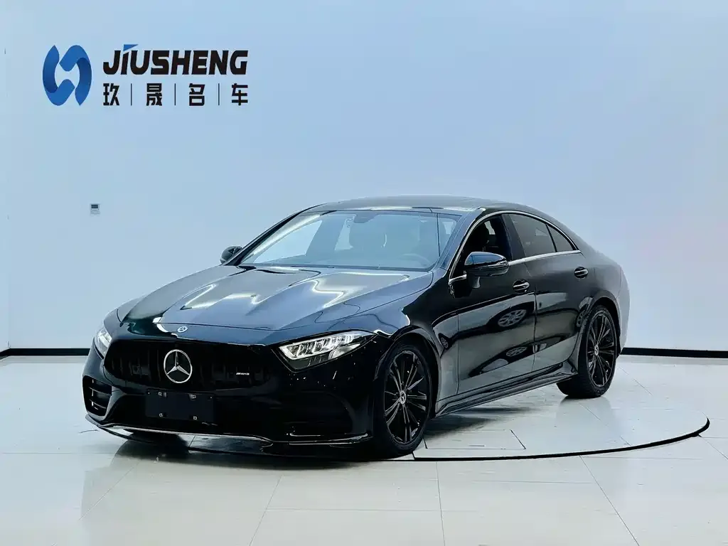 Mercedes-Benz CLS — фото 1