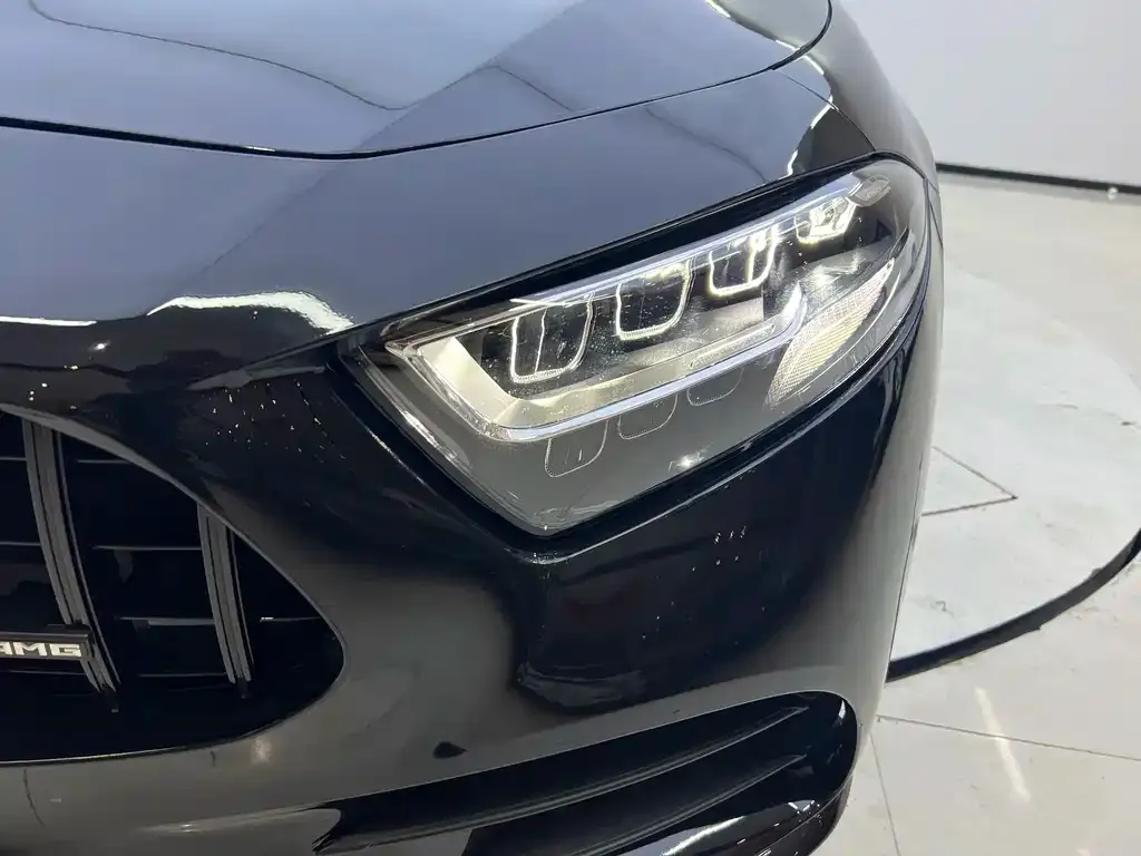 Mercedes-Benz CLS — фото 5
