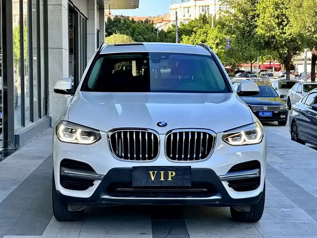 BMW X3 — фото 4
