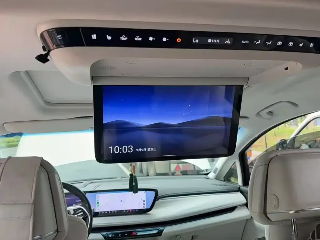 Buick GL8 Hybrid — фото 3