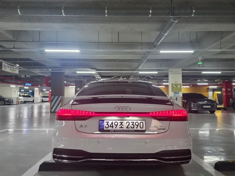 Audi A7 — фото 6