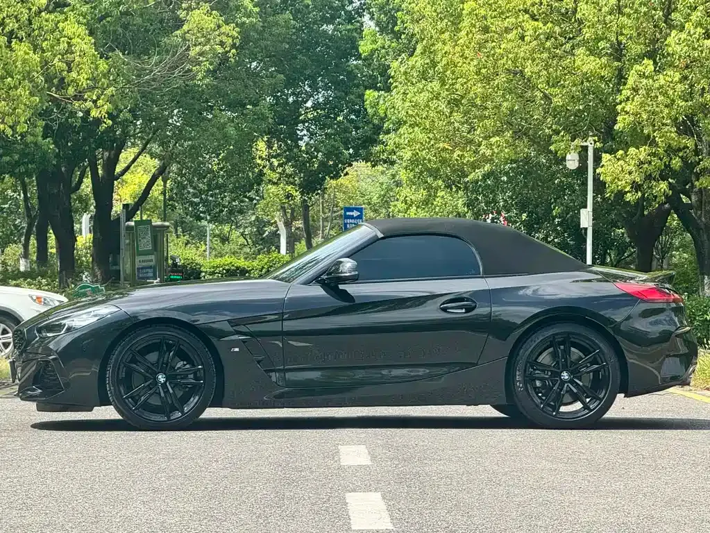 BMW Z4 — фото 7
