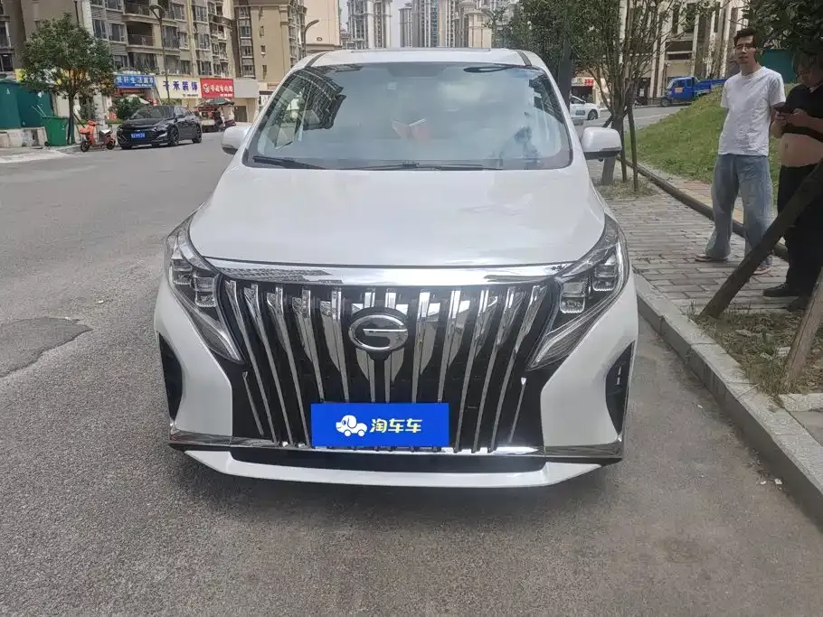 GAC Motor Trumpchi M8 — фото 9