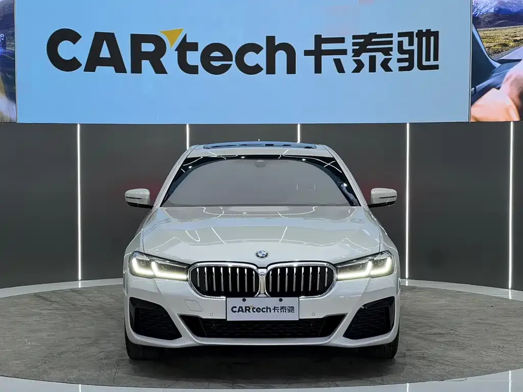 BMW 5 Series — фото 2