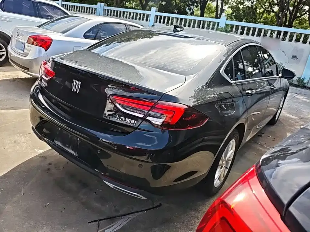Buick Regal — фото 4