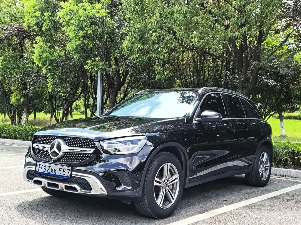 Mercedes-Benz GLC — фото 1