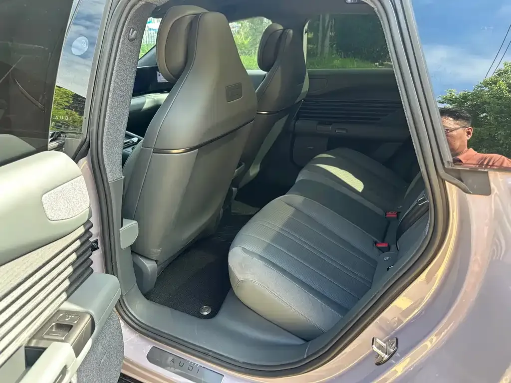 Audi E5 Sportback — фото 2
