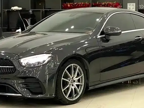 Mercedes-Benz E-Class (Import) — фото 4
