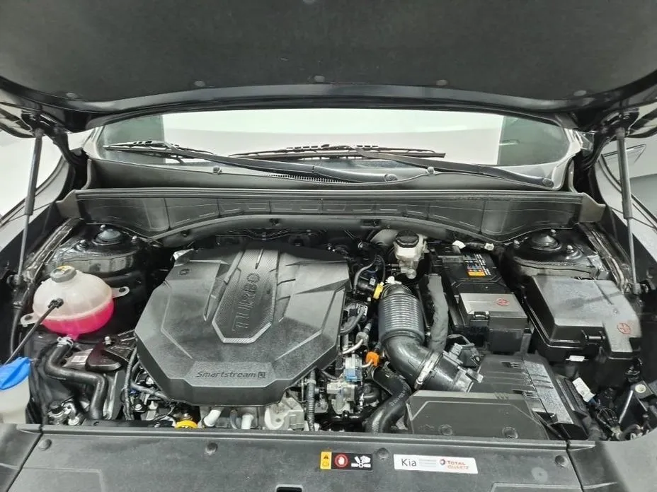 Kia Sorento — фото 4