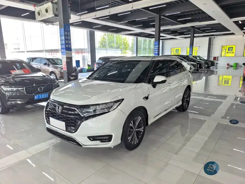 Honda UR-V — фото 1