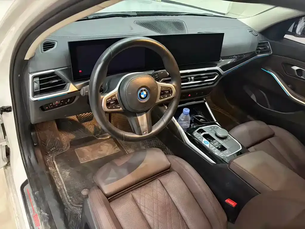 BMW i3 — фото 10