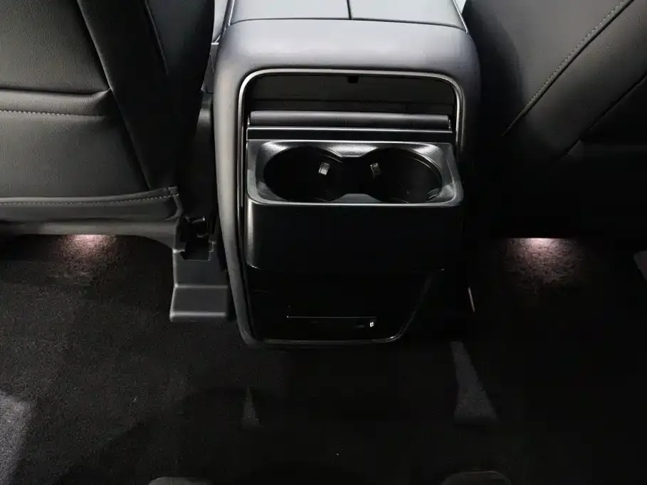 GAC Motor Trumpchi M8 — фото 9