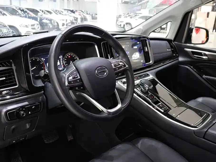 GAC Motor Trumpchi M8 — фото 3