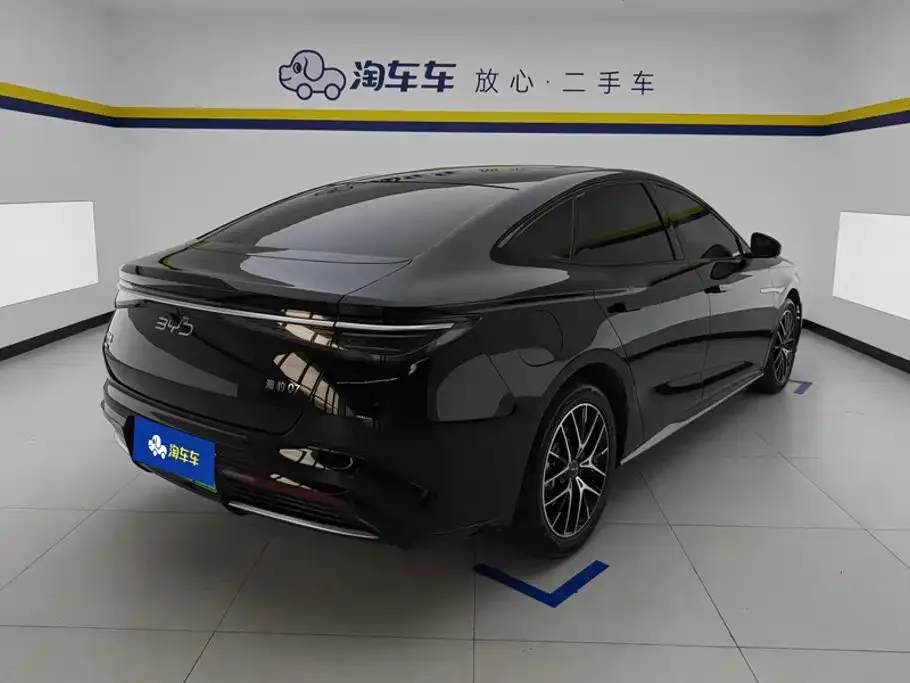 BYD Seal 07 DM-i — фото 4