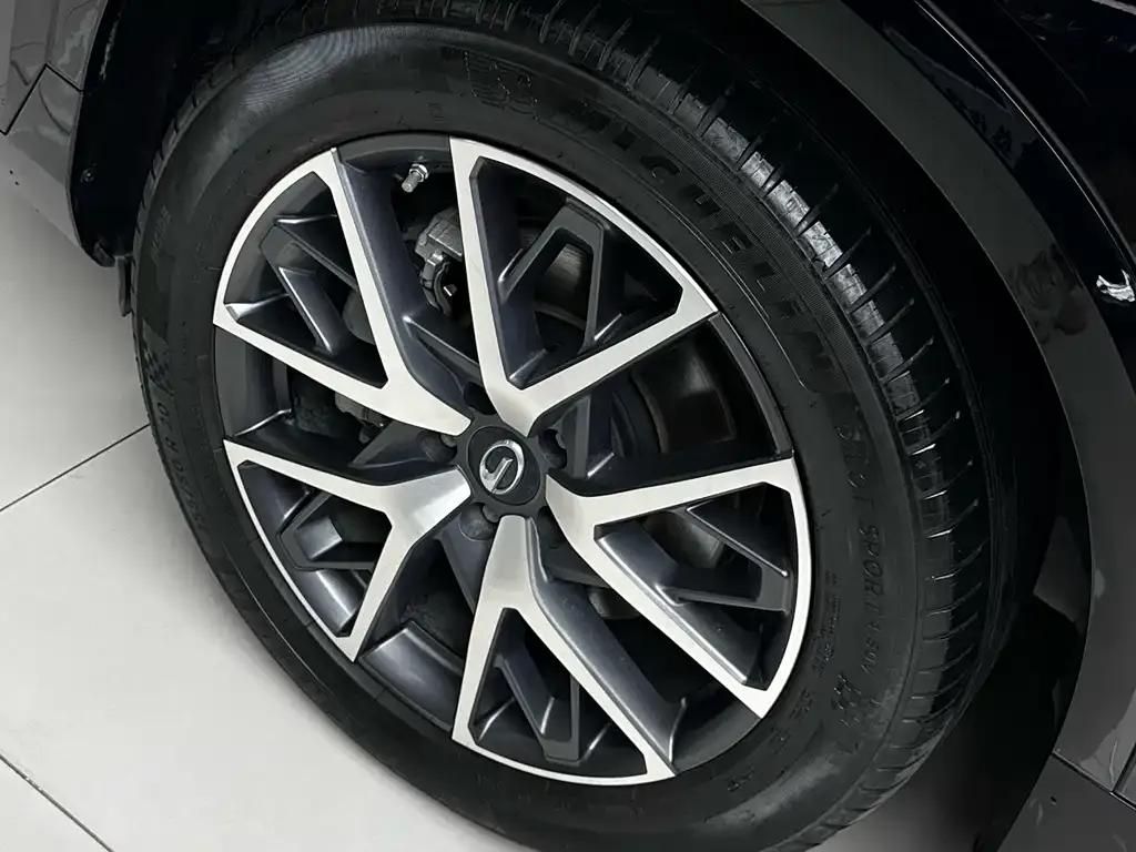 GAC Motor Trumpchi GS8 — фото 9