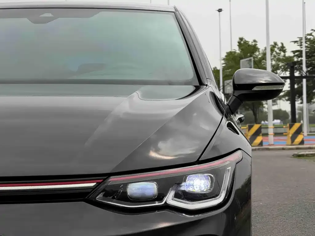Volkswagen Golf GTI — фото 4