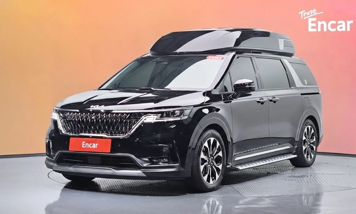 Kia Carnival — фото 1
