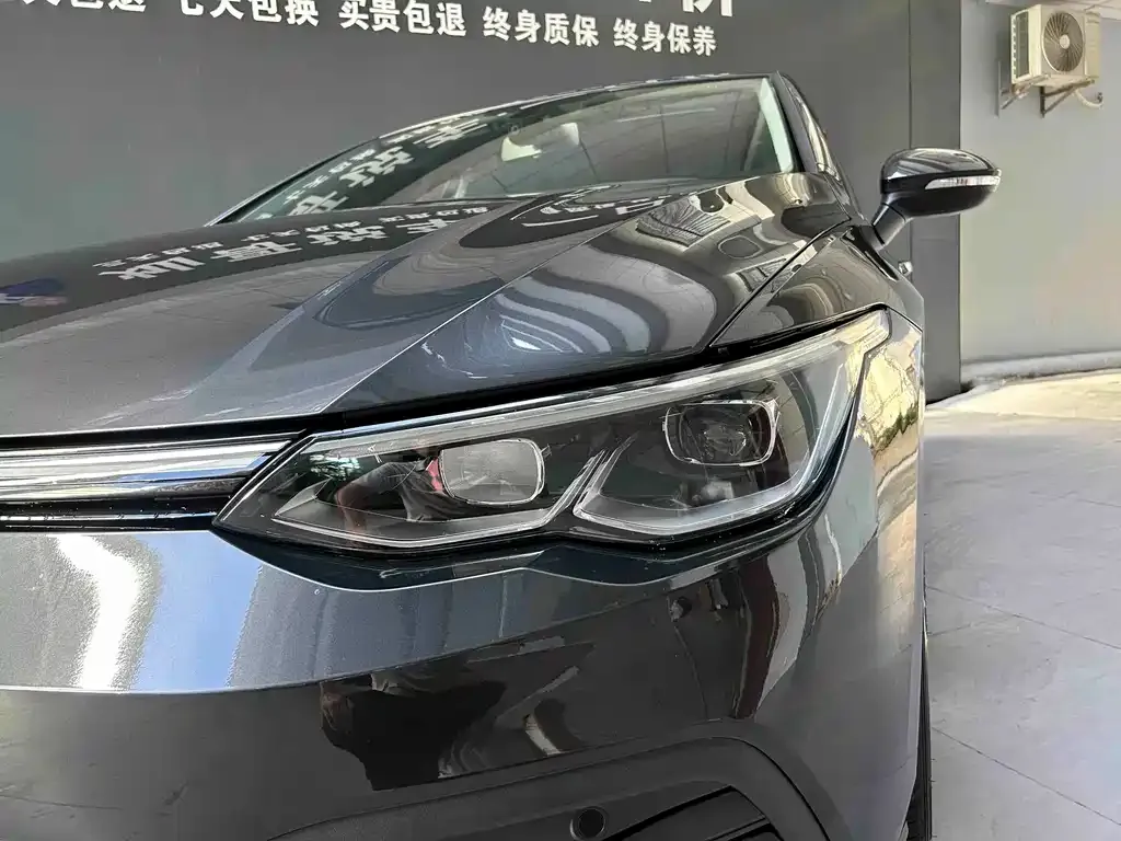 Volkswagen Golf — фото 6