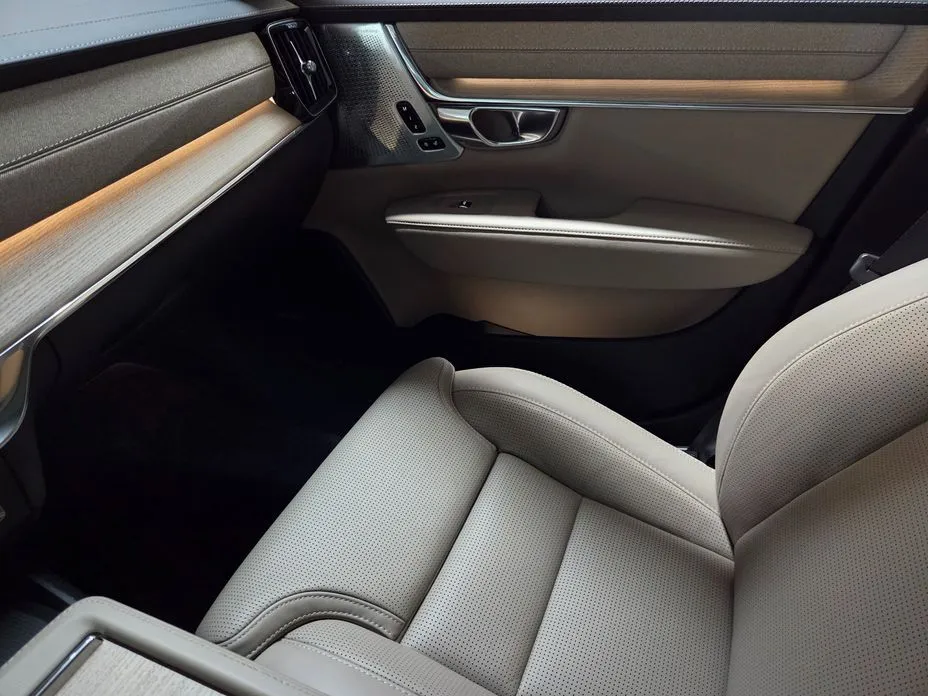 Volvo S90 — фото 10