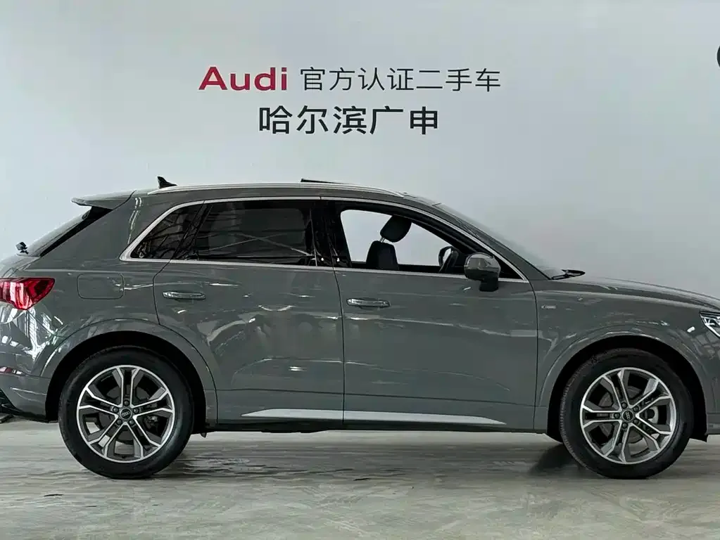 Audi Q3 — фото 8