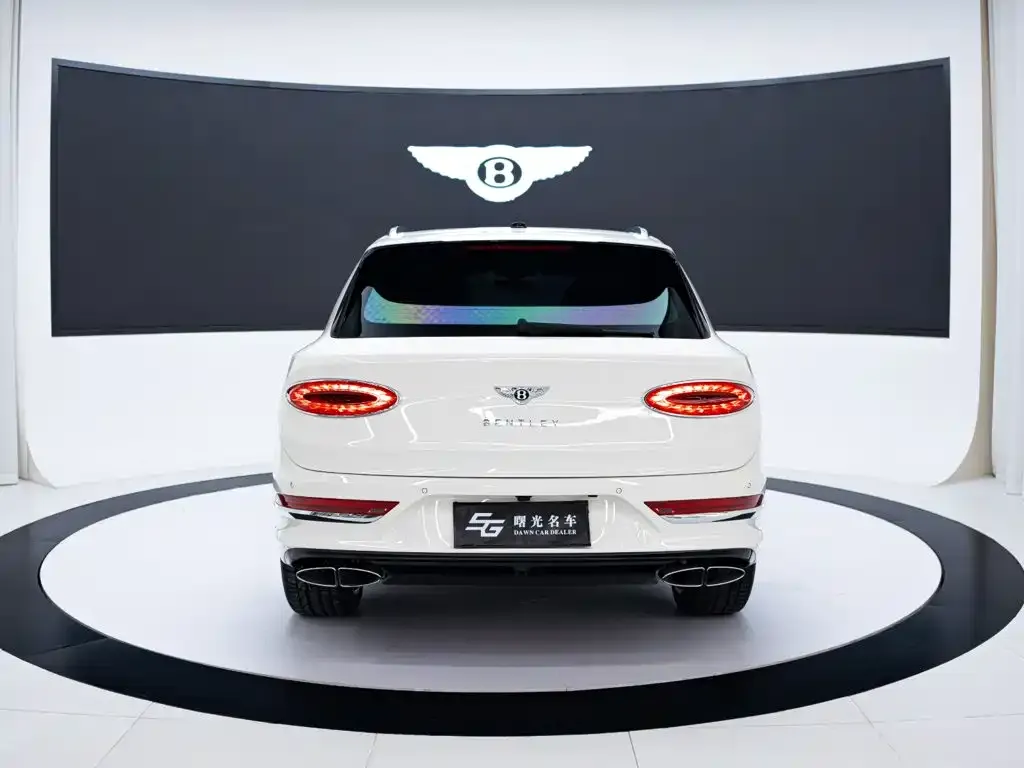 Bentley Bentayga — фото 4