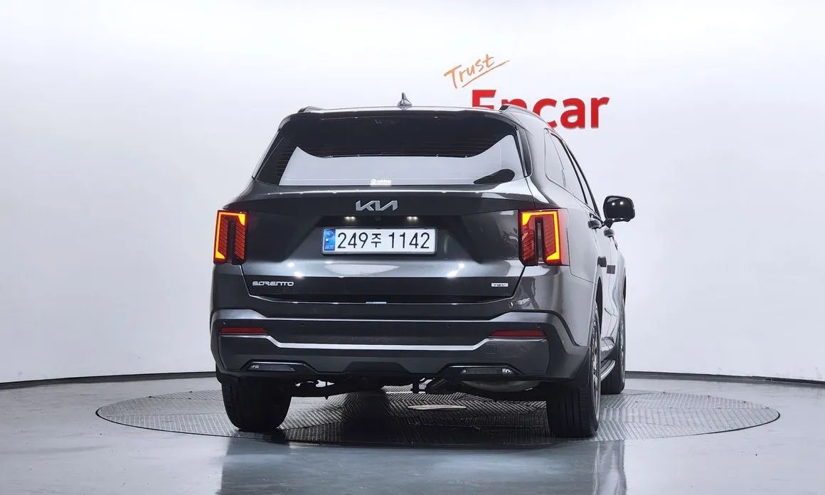 Kia Sorento — фото 3