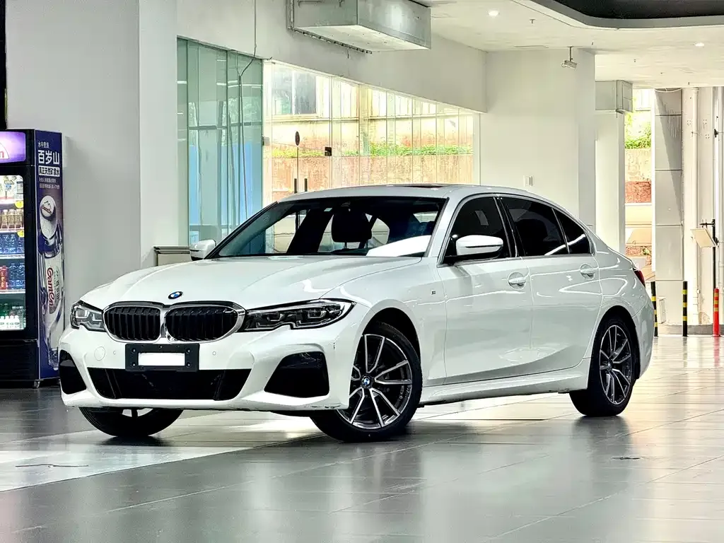 BMW 3 Series — фото 1