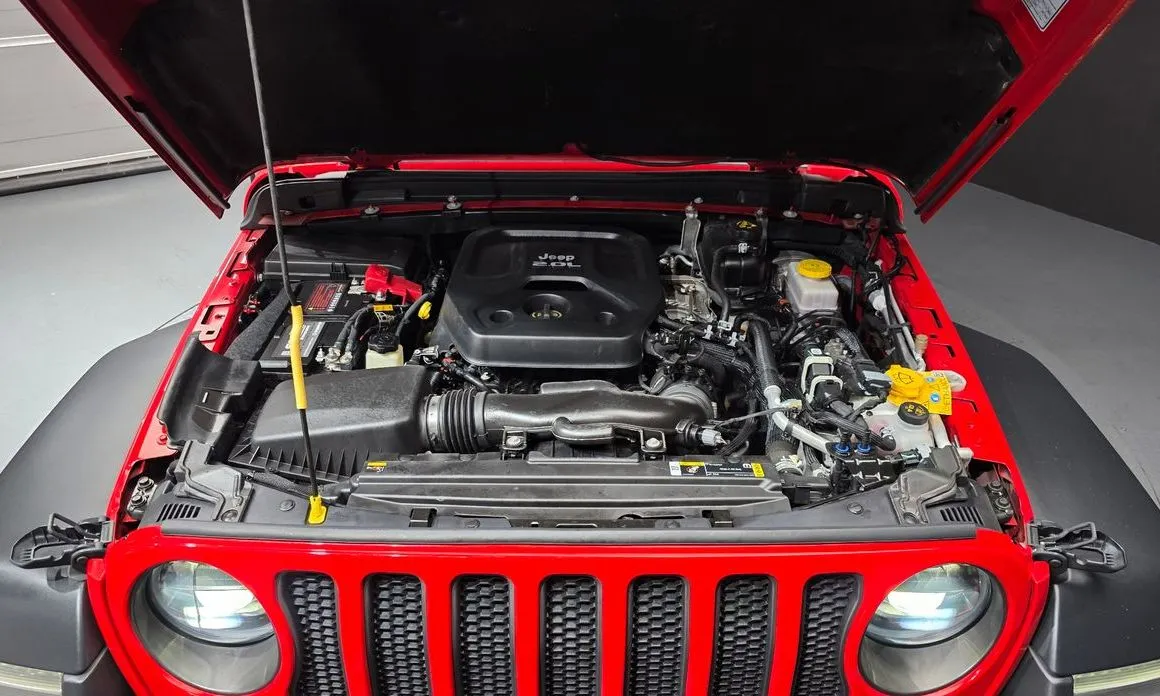 Jeep Wrangler — фото 7