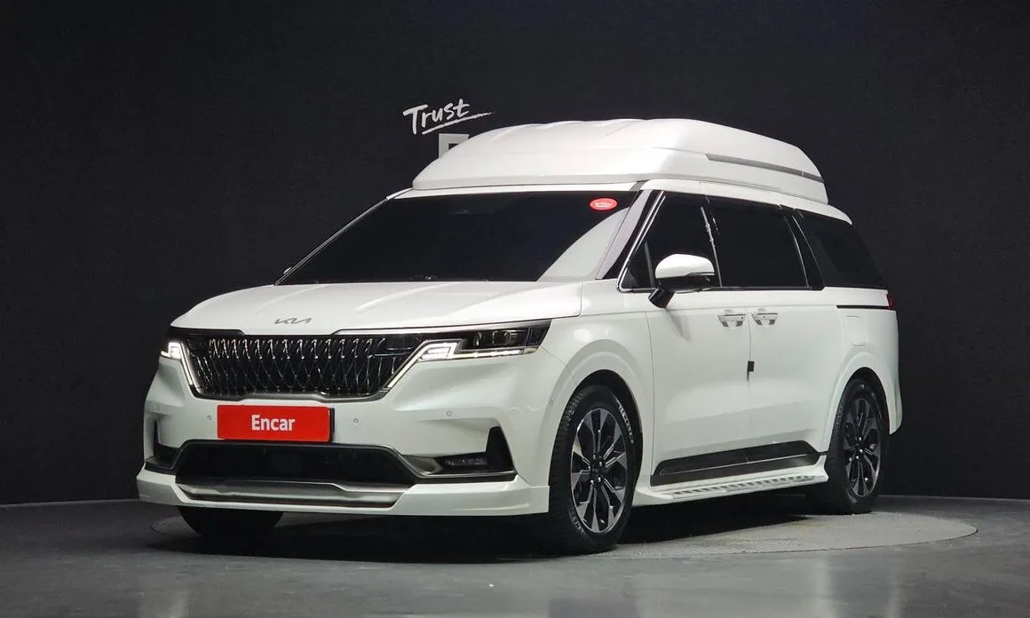 Kia Carnival — фото 1