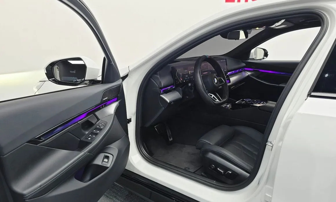 BMW 5-Series — фото 8