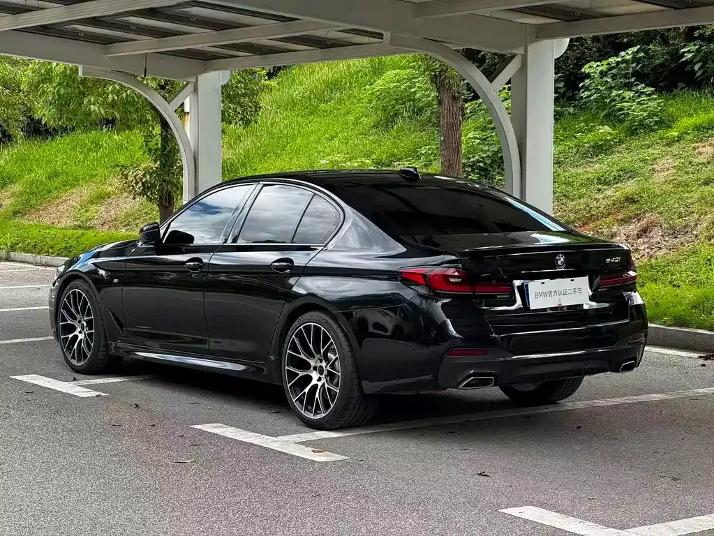 BMW 5 Series (Import) — фото 10