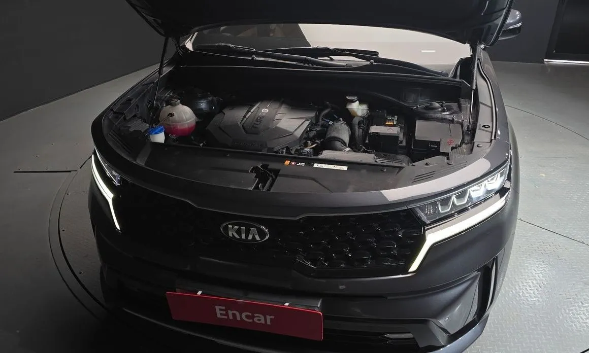Kia Sorento — фото 4