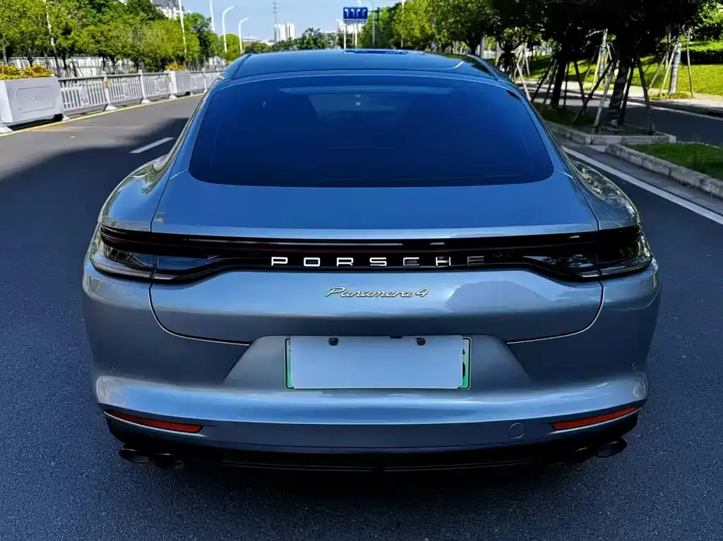Porsche Panamera Hybrid — фото 5