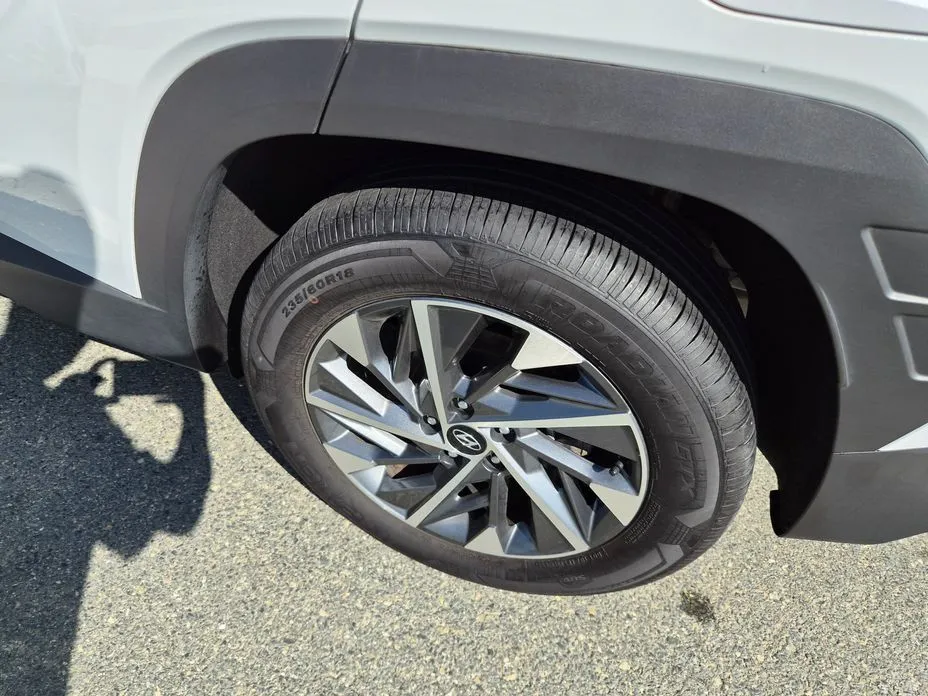 Hyundai Tucson — фото 7