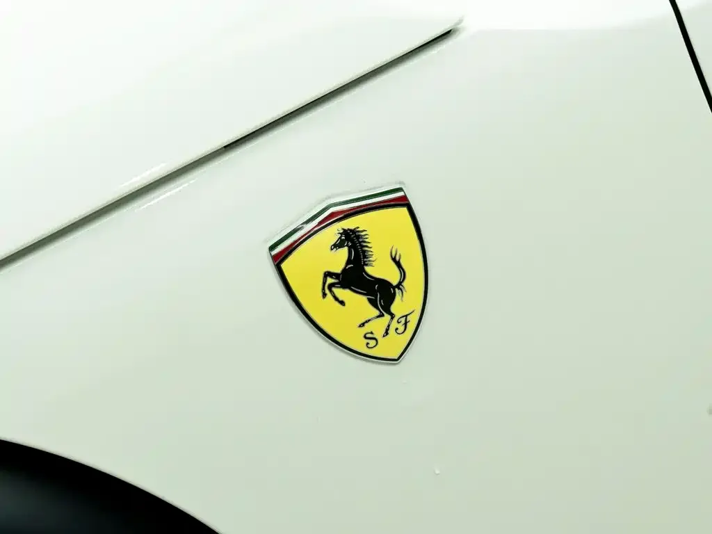Ferrari Purosangue — фото 2