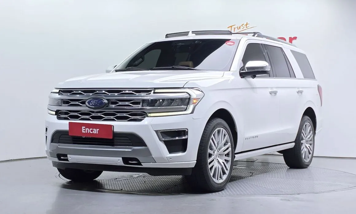 Ford Expedition — фото 1
