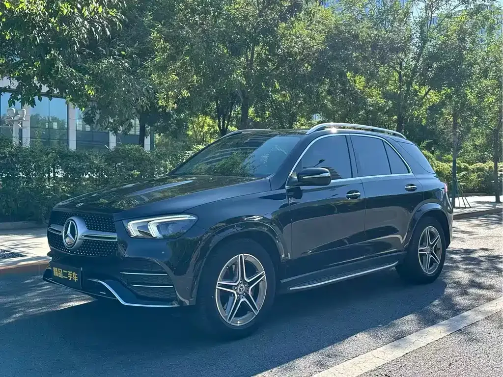 Mercedes-Benz GLE (Import) — фото 1