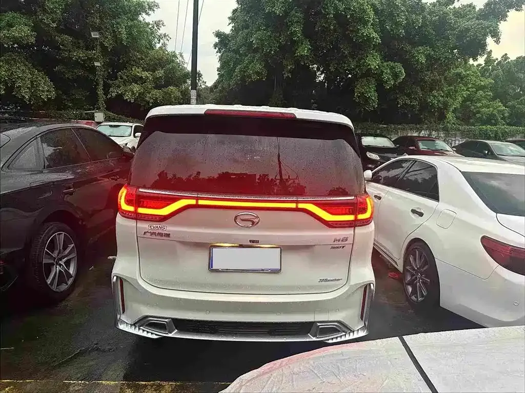 GAC Motor Trumpchi M8 — фото 10