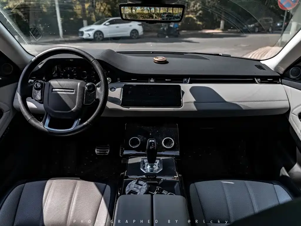 Land Rover Evoque — фото 5