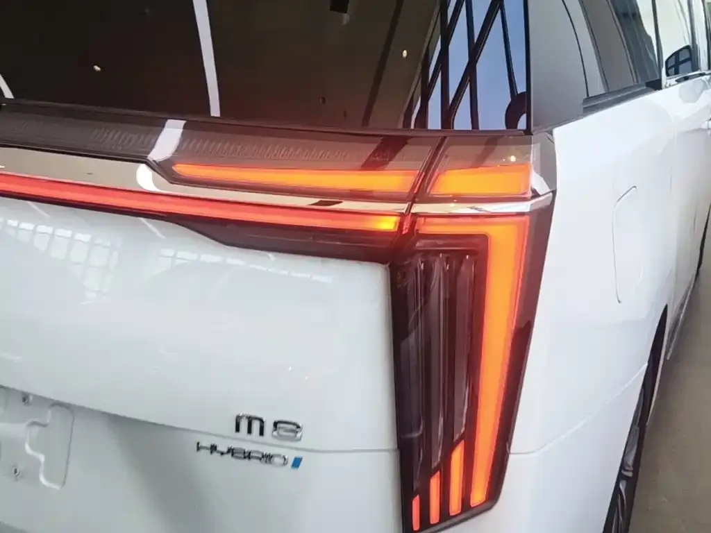 GAC Motor Trumpchi M8 — фото 2