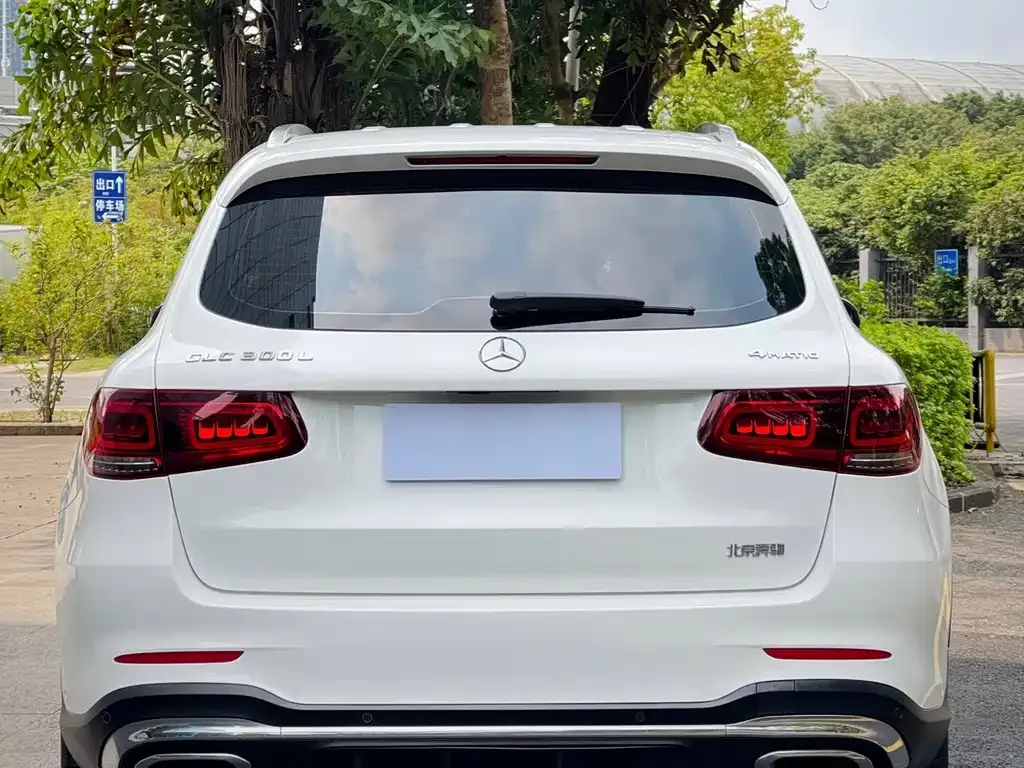 Mercedes-Benz GLC — фото 9