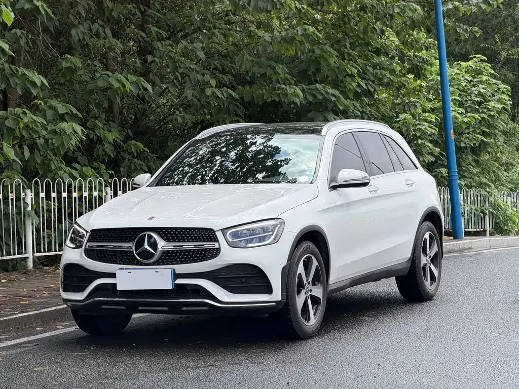 Mercedes-Benz GLC — фото 1