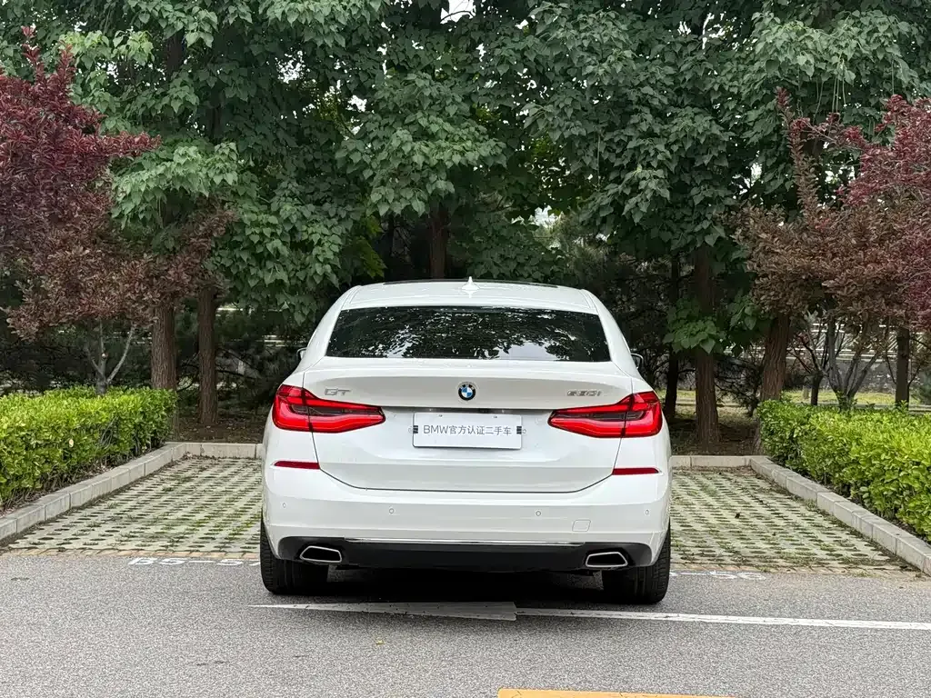 BMW 6 Series GT — фото 10