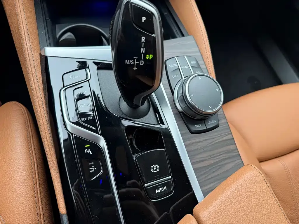 BMW 6 Series GT — фото 6