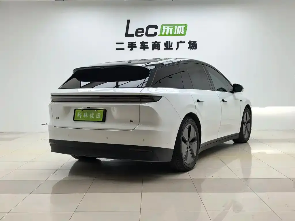 Li Auto Li i6 — фото 3