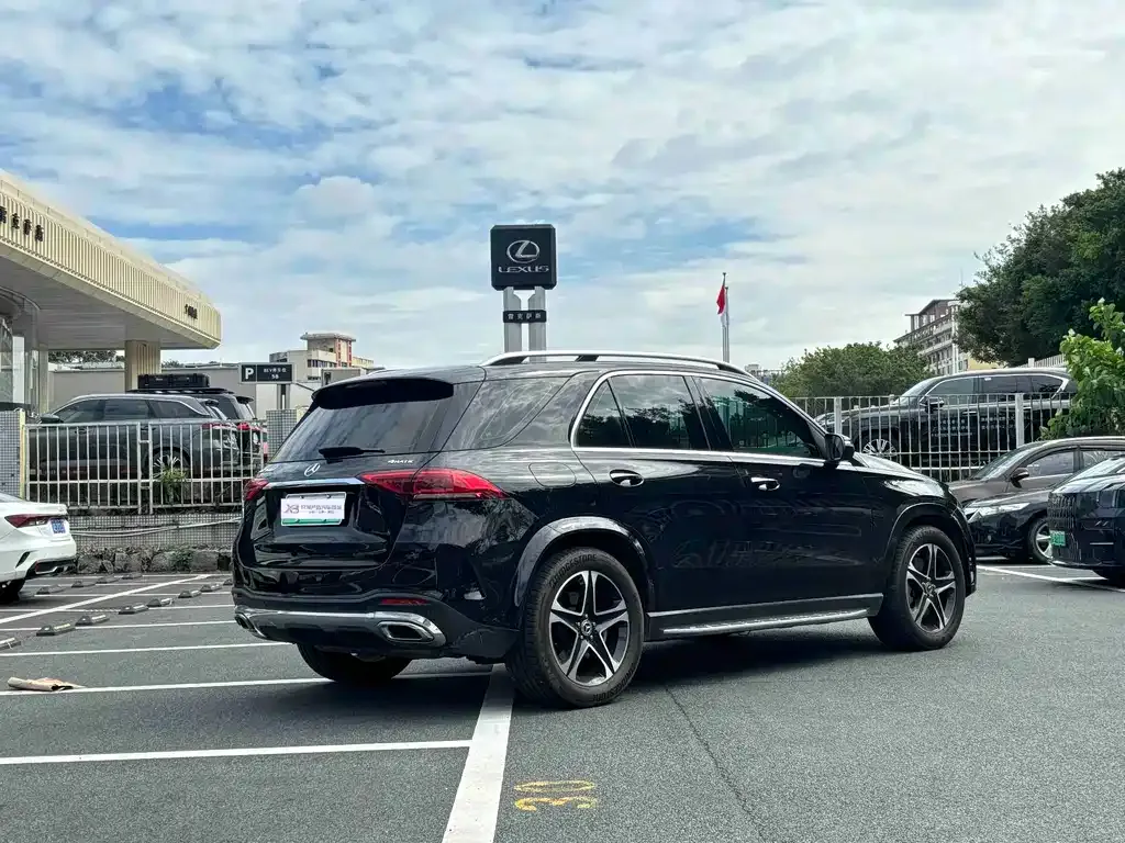 Mercedes-Benz GLE New Energy — фото 7