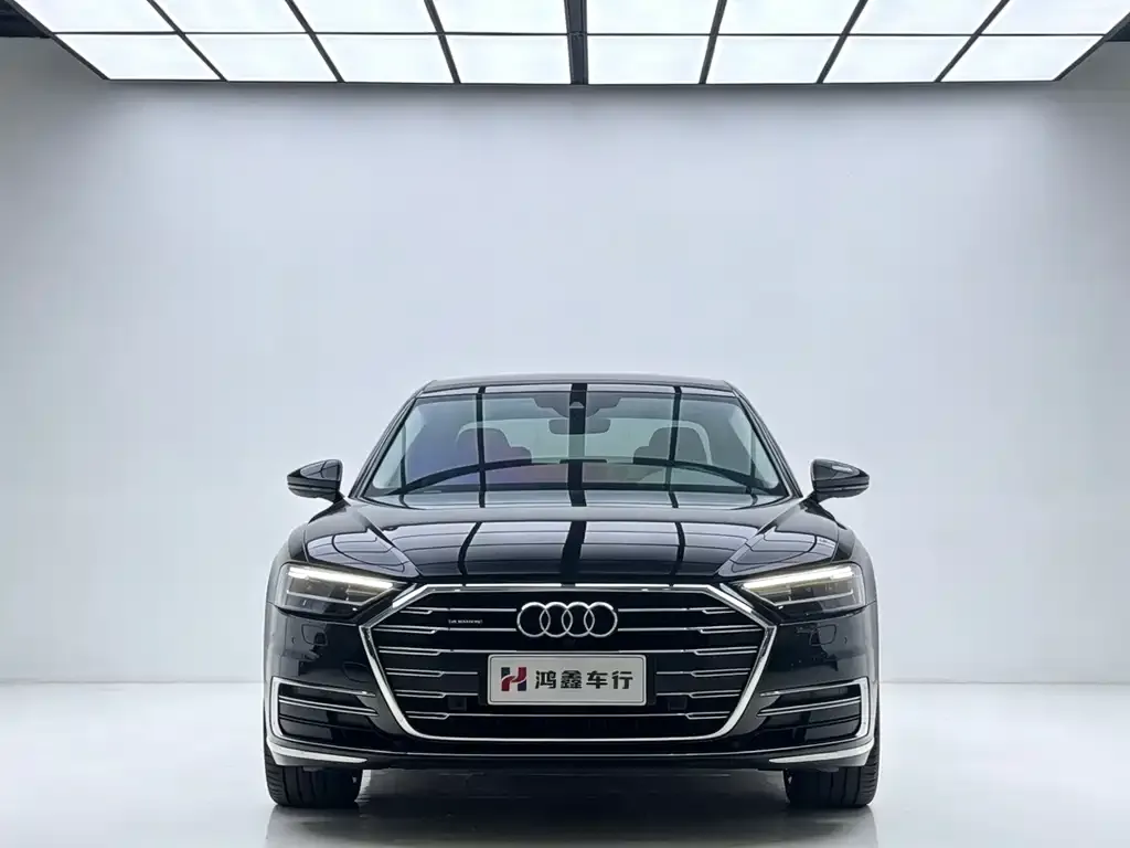 Audi A8 — фото 9